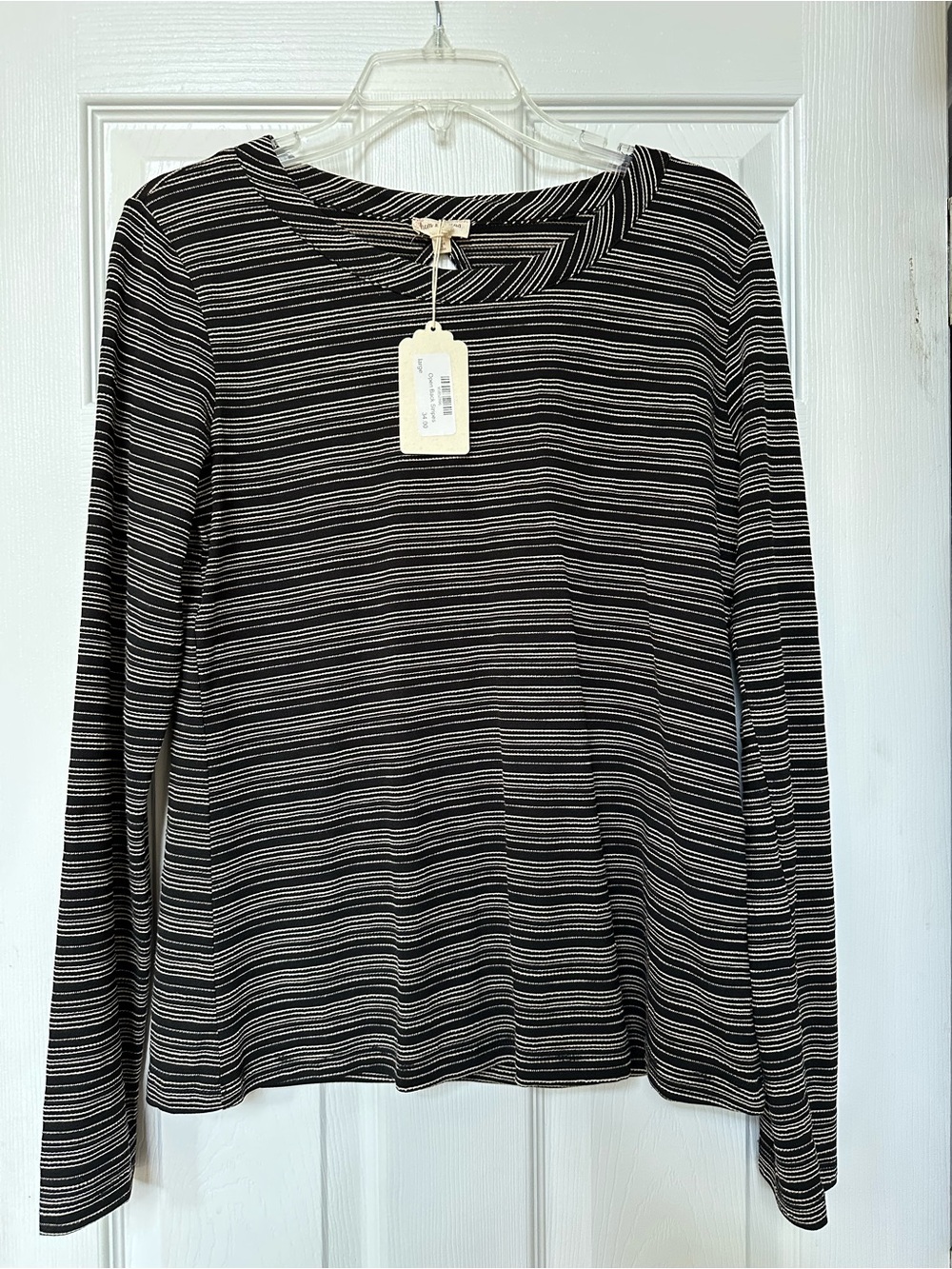 Striped Long-Sleeve Crewneck Top - Black & White
